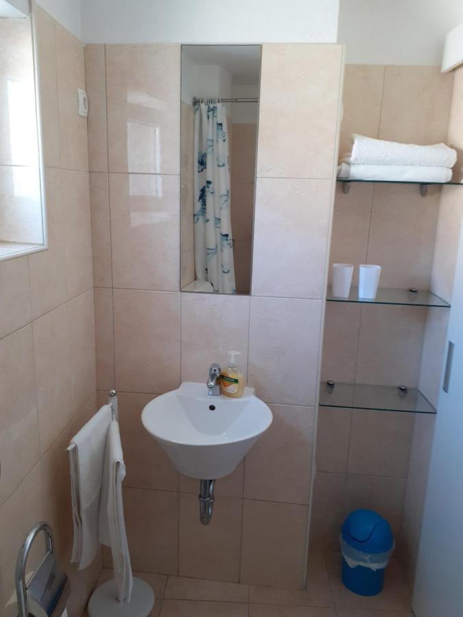 Apartment Zlata Rab Town Luaran gambar