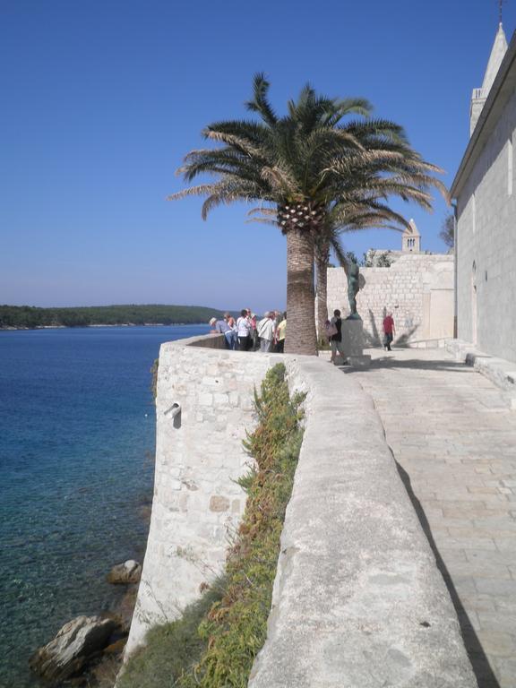 Apartment Zlata Rab Town Luaran gambar