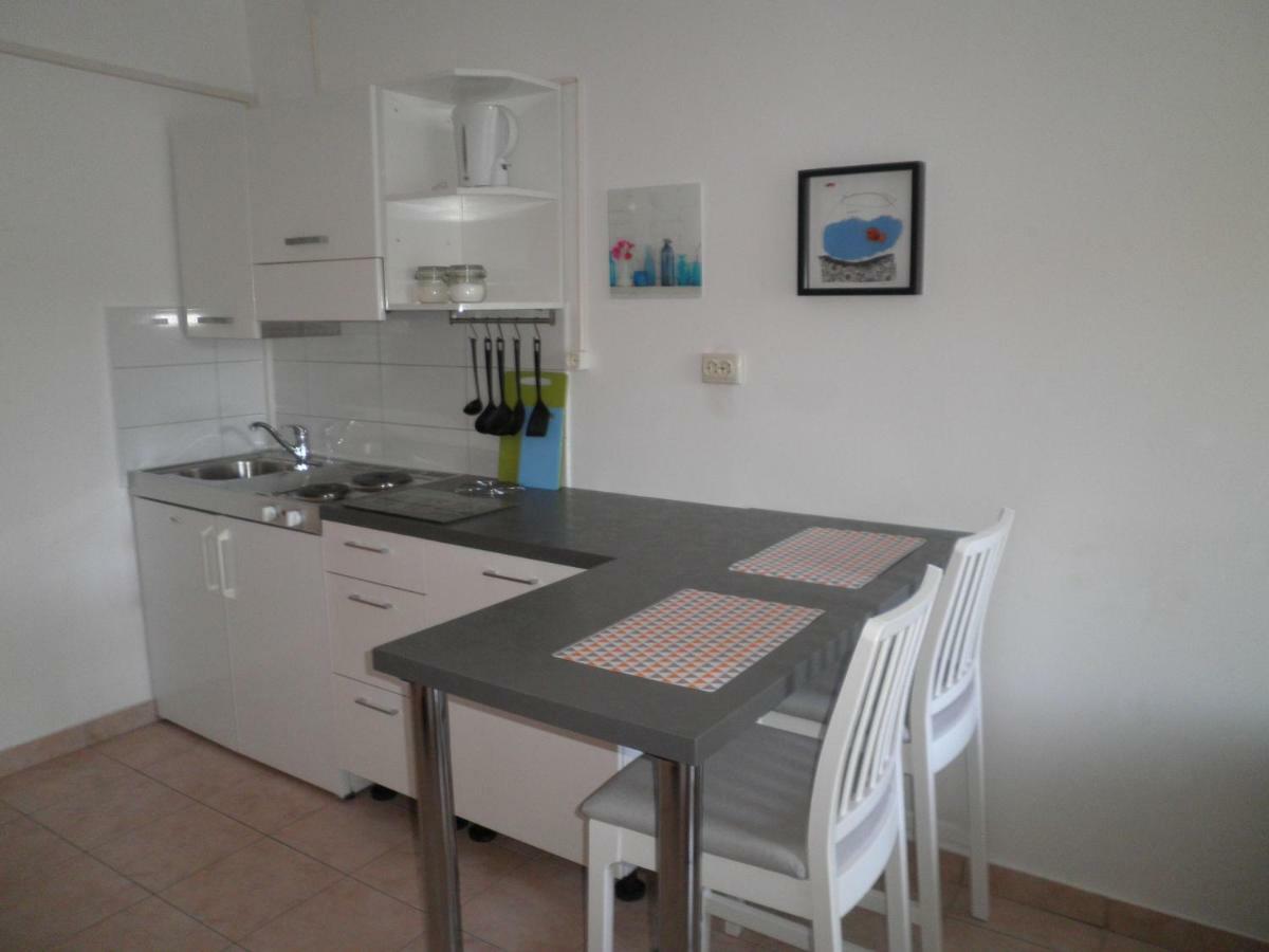Apartment Zlata Rab Town Luaran gambar
